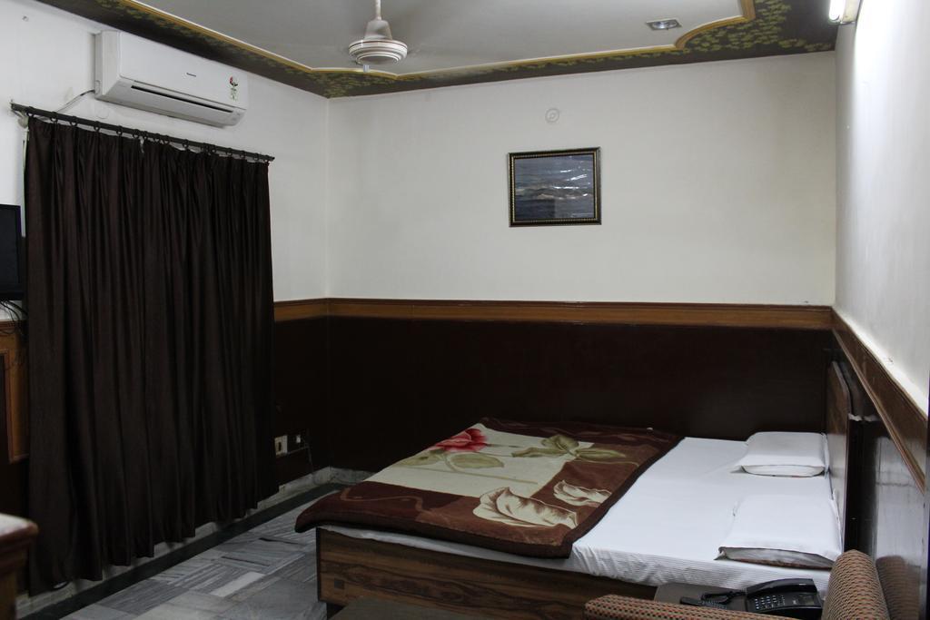 Hotel Ajay International Agra (Uttar Pradesh)